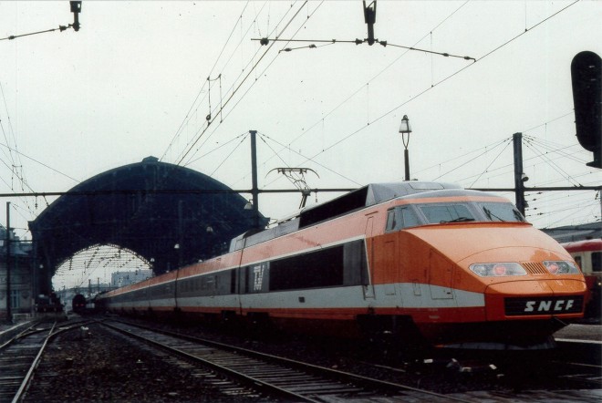 TGV_Brotteaux_1980_lt.jpg