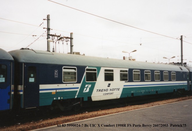 61 83 5990024-7 Bc UIC X Comfort 1998R FS Paris Bercy 26072003.jpg