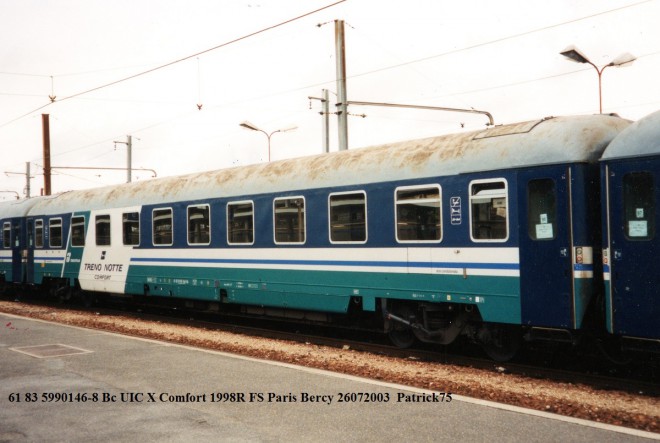 61 83 5990146-8 Bc UIC X Comfort 1998R FS Paris Bercy 26072003.jpg