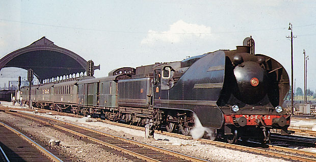 230 K en 1949-couleur.jpg
