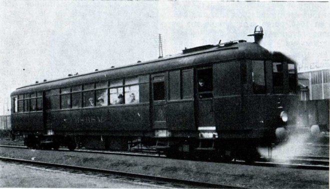 Autorail à vapeur type 500 en 1930. Cliché Rail & Traction. via Patrick Tassignon.jpg