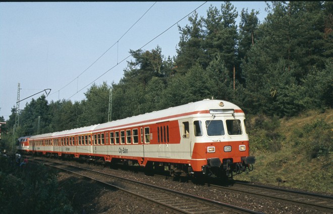 1985 BDnrzf 748.1 01.jpg