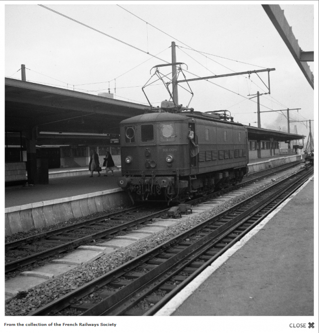 HLe 101.008_17.06.1950 @ Bruxelles-Midi - vue 1 - Type 101 N° 101.008_Eric Russell via tassignon.be.PNG