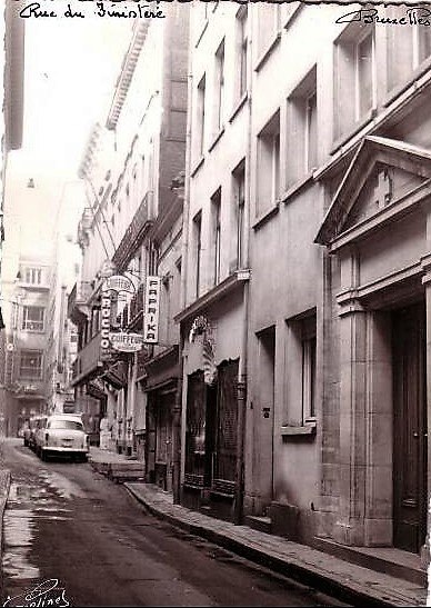 Bruxelles - rue du Finistère.jpg