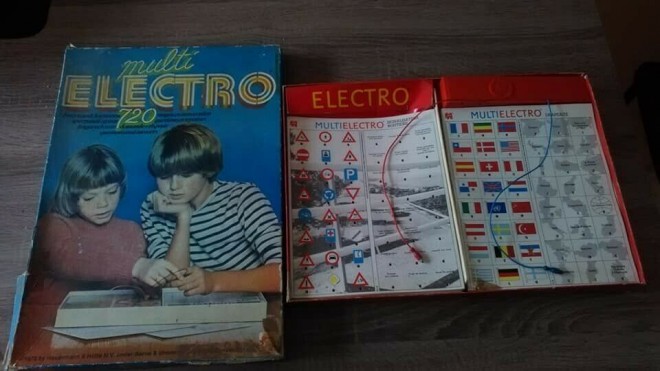 ancien-jeu-educatif-multi-electro-720-jumbo-1978.jpg