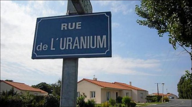 rue de l'uranium.jpg