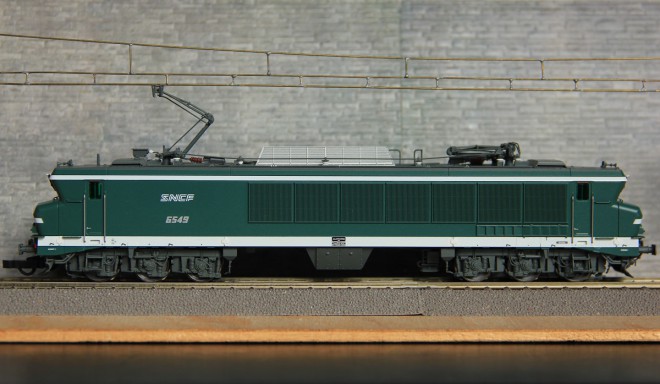 CC 6549 SNCF Roco.JPG