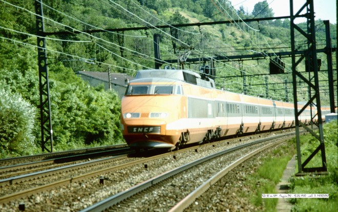 TGV SE en UM - Feyzin PN - 15.06.1987.jpg