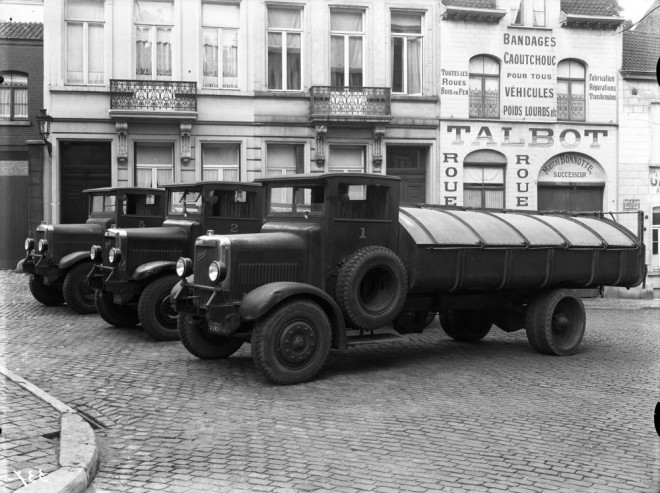 camions Brossel de la ville de Bruxelles_Roland Coppens FB Vx Bxl.jpg