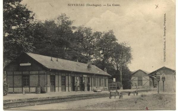 Gare de Niversac_1900.jpg