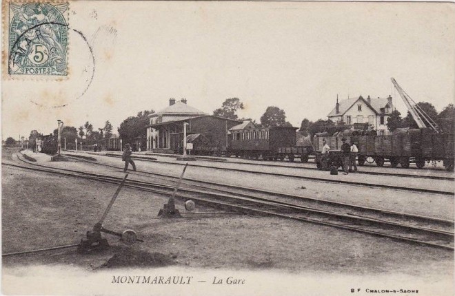 Montmarault_Gare_Wagon[1].jpg2.jpg